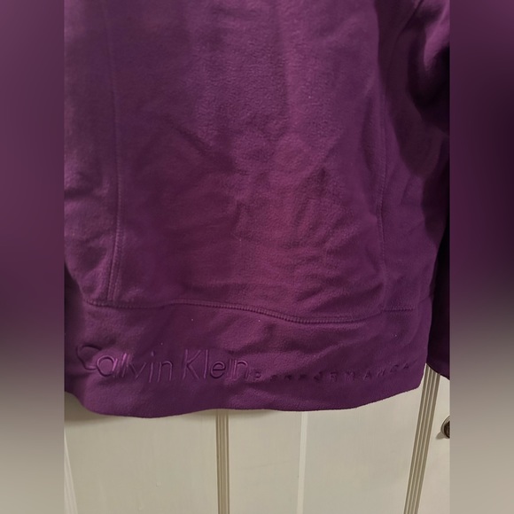 Calvin Klein purple zip up fleece jacket - Picture 6 of 6